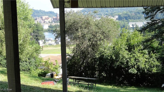 108 Linger Dr, Chester, WV 26034 - photo 2