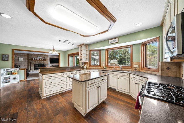 537 Herbert Rd, Akron, OH 44312 - photo 28