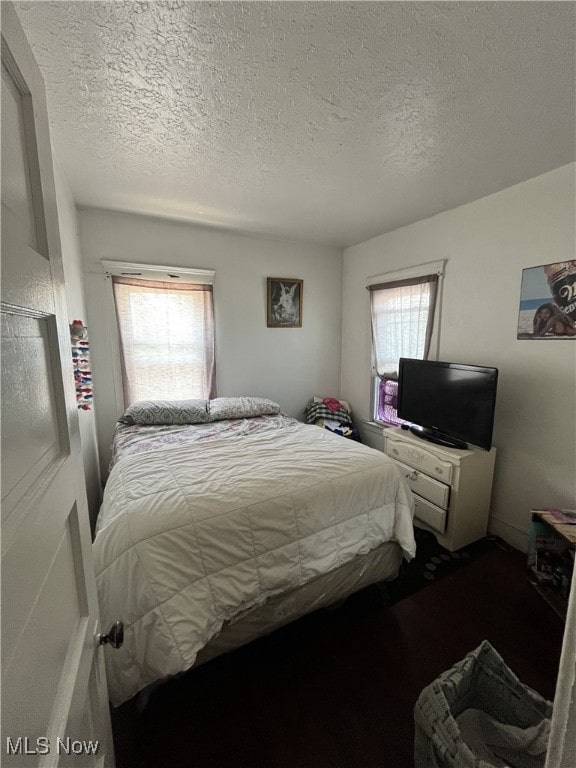 1012 E 72nd St, Cleveland, OH 44103 - photo 5