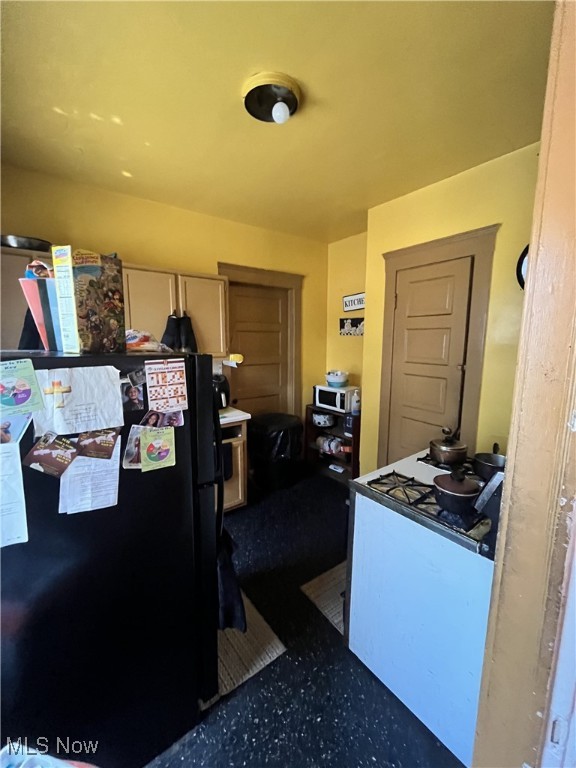 1012 E 72nd St, Cleveland, OH 44103 - photo 9