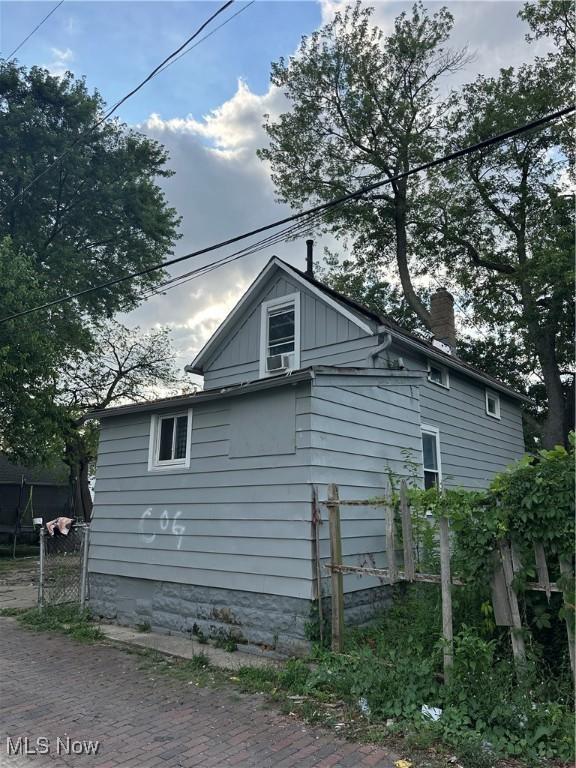 7507 Elton Ave, Cleveland, OH 44102 - photo 3