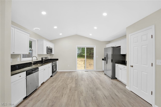 1144 Vernon Odom Blvd, Akron, OH 44307 - photo 10