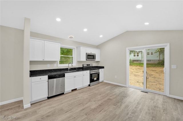 1144 Vernon Odom Blvd, Akron, OH 44307 - photo 11