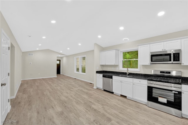 1144 Vernon Odom Blvd, Akron, OH 44307 - photo 14