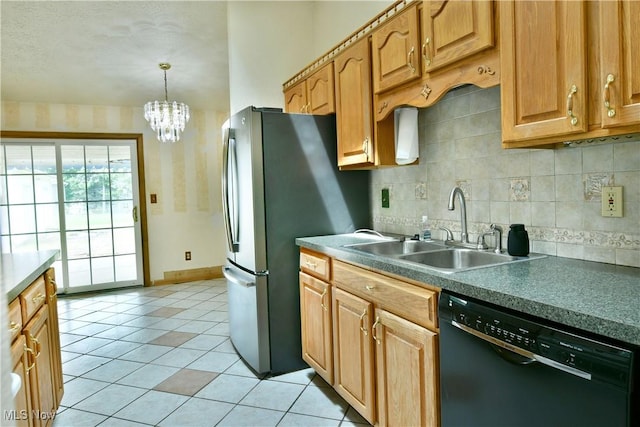 603 Wyndclift Cir, Youngstown, OH 44515 - photo 18