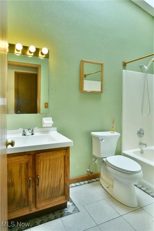 603 Wyndclift Cir, Youngstown, OH 44515 - photo 32