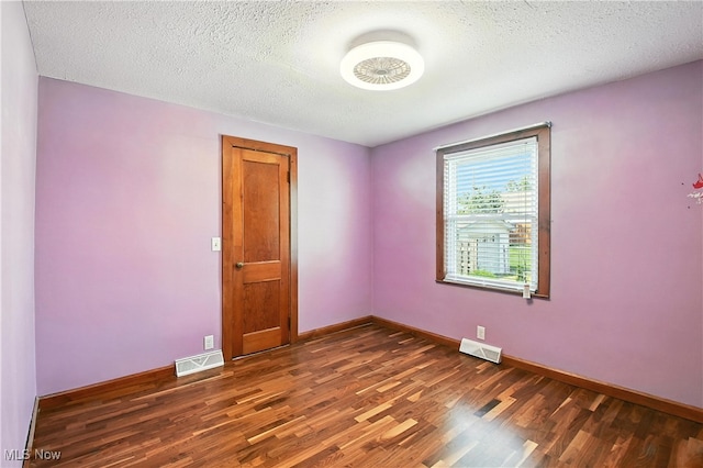 840 Princeton Ave, Zanesville, OH 43701 - photo 20