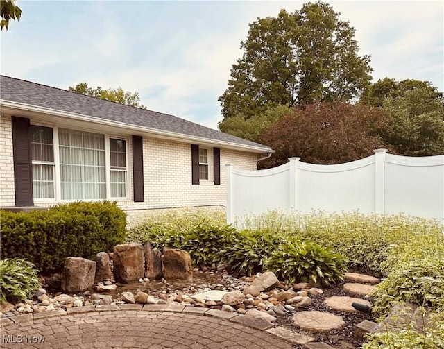 7410 Starcliff Ave NW, North Canton, OH 44720 - photo 2