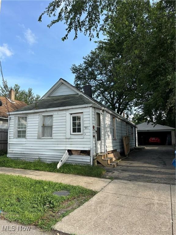 7011 Guthrie Ave, Cleveland, OH 44102 - photo 1