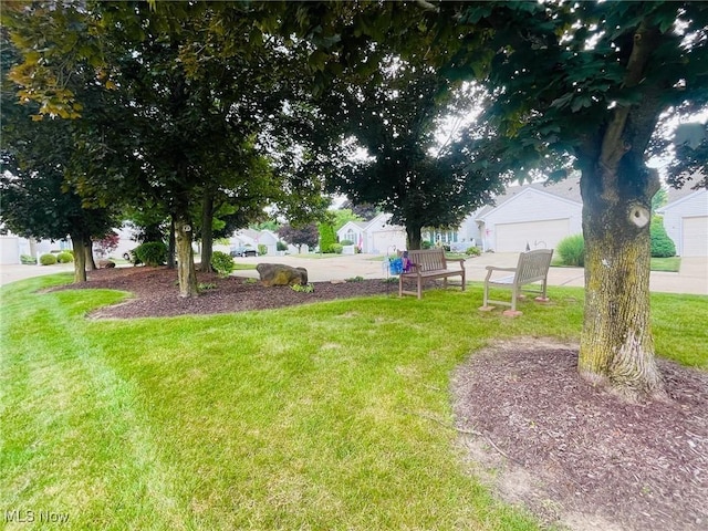 16730 Lake Circle Dr, Strongsville, OH 44136 - photo 35
