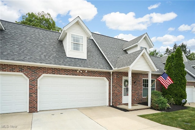 2088 Jennifer St, Akron, OH 44313 - photo 2