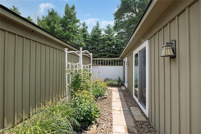 17317 Otani Ct, Strongsville, OH 44136 - photo 28