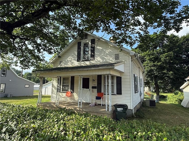 921 Trenton Ave, Uhrichsville, OH 44683 - photo 3