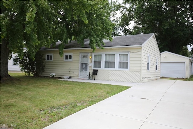 2906 Goble Dr, Lorain, OH 44055 - photo 2