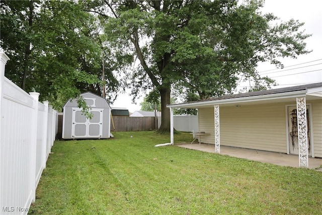 2906 Goble Dr, Lorain, OH 44055 - photo 17