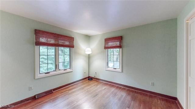 5 Fox Glen Rd, Chagrin Falls, OH 44022 - photo 16