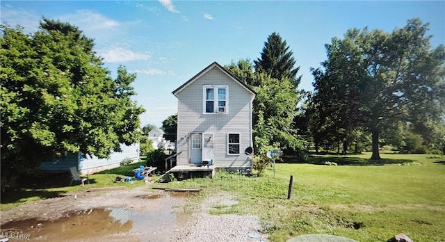 51 Greeley St, Tiffin, OH 44883 - photo 1