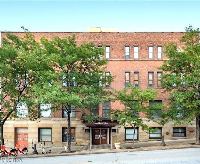 1133 W 9th St Unit 315, Cleveland, OH 44113 - photo 1