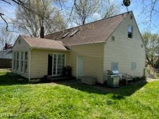 469 Lodi St, Akron, OH 44305 - photo 2