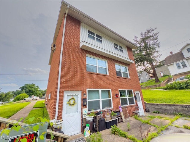 910 Carlisle St, Martins Ferry, OH 43935 - photo 4