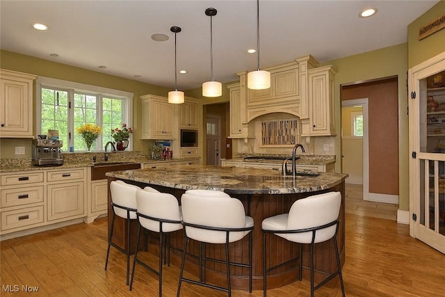 11060 Taylor May Rd, Chagrin Falls, OH 44023 - photo 8