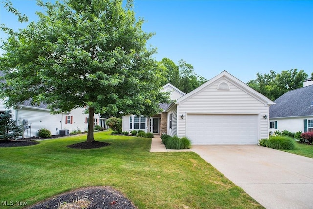 415 Woodside Dr, Sagamore Hills, OH 44067 - photo 1