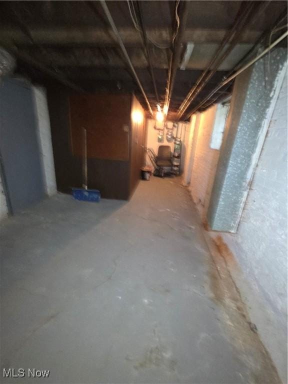 971 E 143rd St, Cleveland, OH 44110 - photo 34