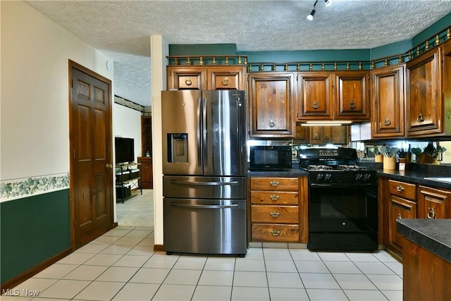 300 S Colonial Dr, Cortland, OH 44410 - photo 17