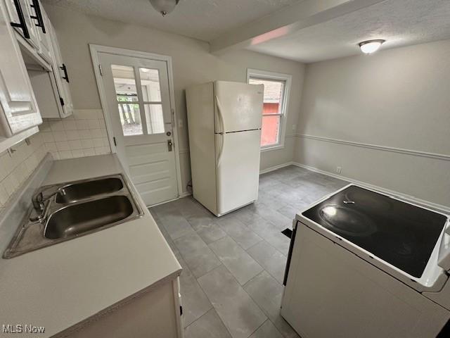 1551 Babbitt Rd, Euclid, OH 44132 - photo 3