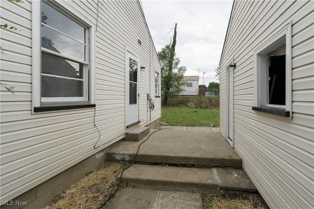 785 Silvercrest Ave, Akron, OH 44314 - photo 11