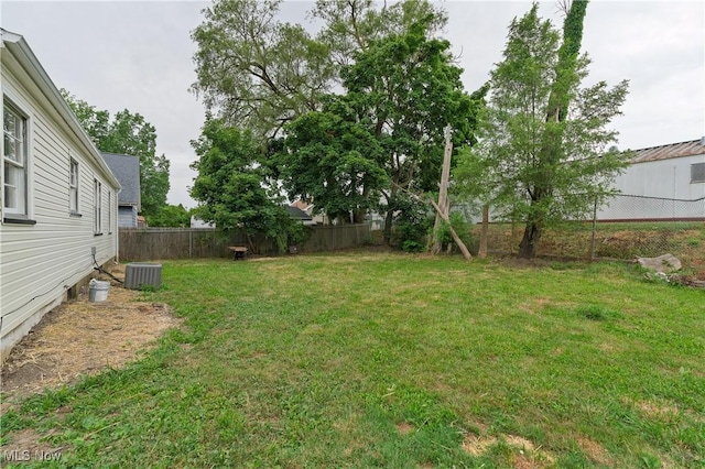 785 Silvercrest Ave, Akron, OH 44314 - photo 14