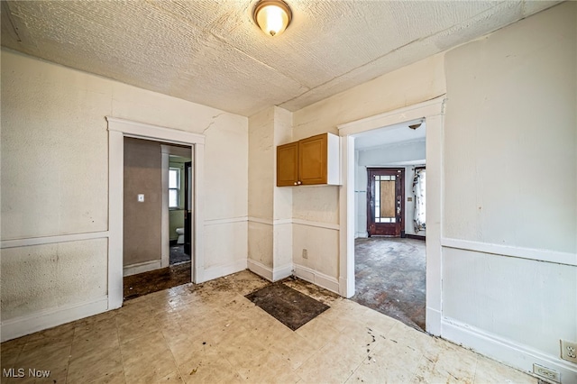 2816 E 117th St, Cleveland, OH 44120 - photo 8