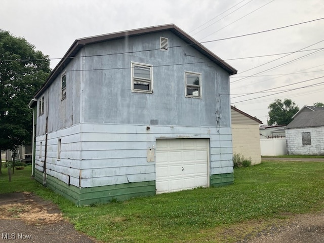 409 N Uhrich St, Uhrichsville, OH 44683 - photo 6