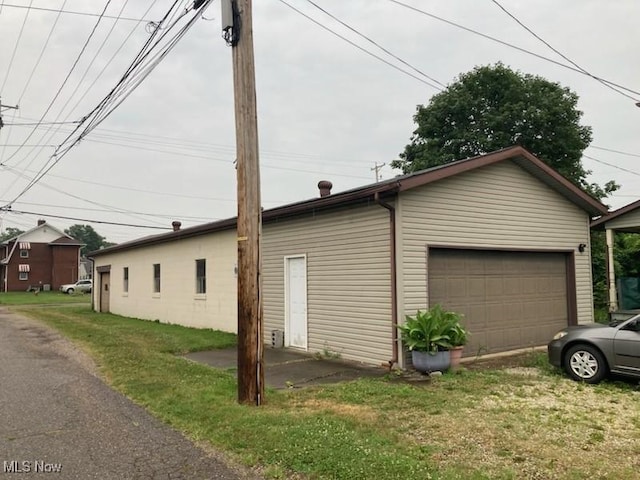 409 N Uhrich St, Uhrichsville, OH 44683 - photo 4