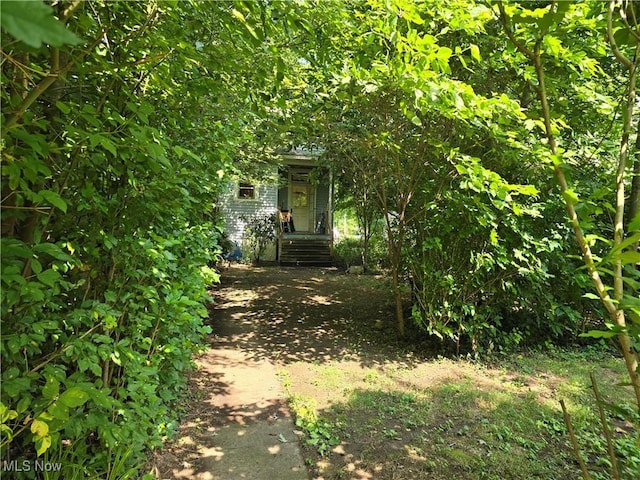 610 Dryden Rd, Zanesville, OH 43701 - photo 9