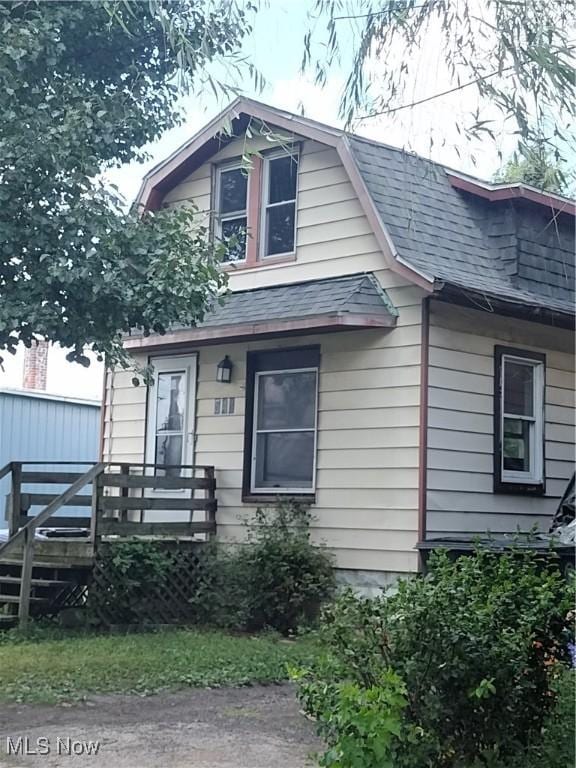 543 Corice St, Akron, OH 44311 - photo 1