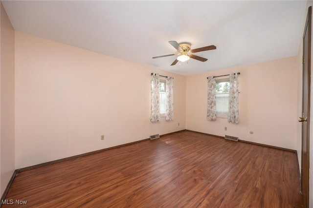 117 Holiday Dr, Marietta, OH 45750 - photo 15