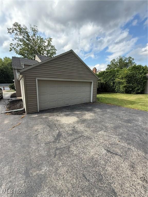 2533 Coblentz Dr, Poland, OH 44514 - photo 4