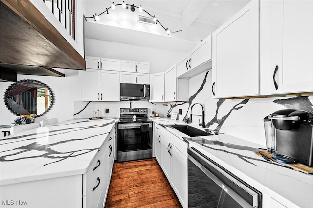 408 W Saint Clair Ave Unit 605, Cleveland, OH 44113 - photo 7