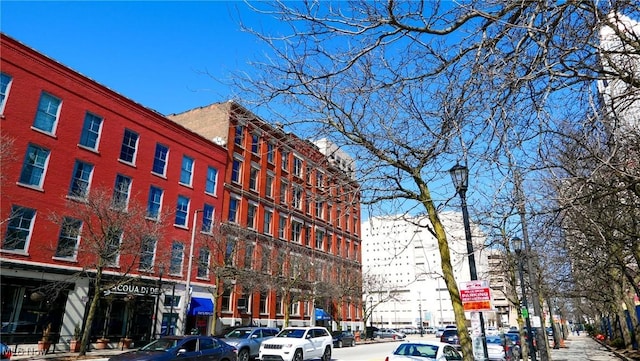 408 W Saint Clair Ave Unit 605, Cleveland, OH 44113 - photo 31