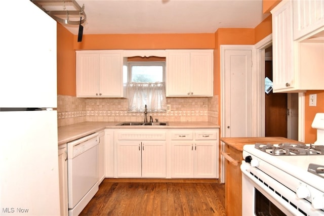 3637 Grosvenor Rd, Cleveland Heights, OH 44118 - photo 14