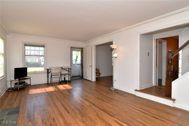 3637 Grosvenor Rd, Cleveland Heights, OH 44118 - photo 9