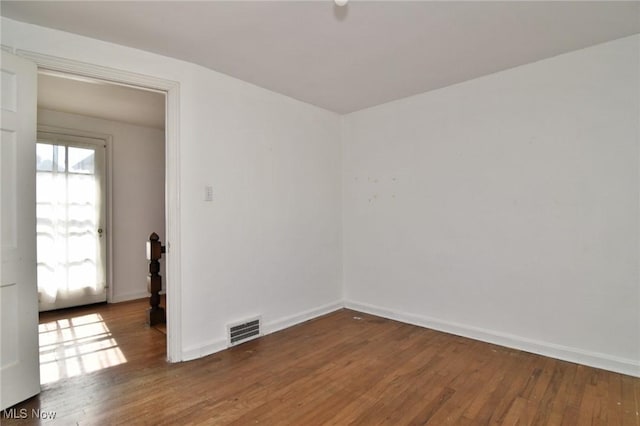 3637 Grosvenor Rd, Cleveland Heights, OH 44118 - photo 22