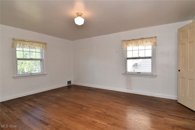 3637 Grosvenor Rd, Cleveland Heights, OH 44118 - photo 23