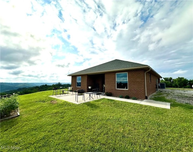 18331 Davis Ridge Rd, Caldwell, OH 43724 - photo 3