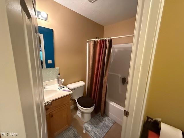 2054 Harrison Dr, Richmond Heights, OH 44143 - photo 15