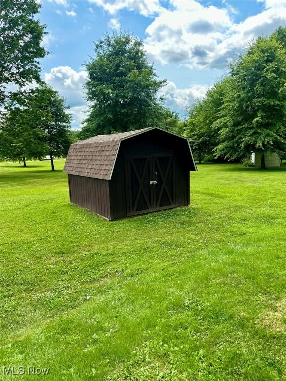 4885 Fields Ave SW, Canton, OH 44706 - photo 5