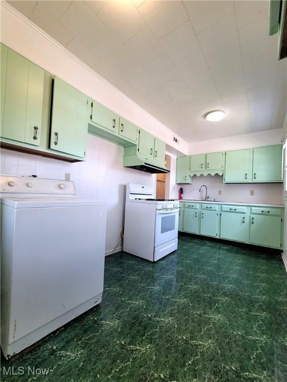 485 Grosvenor Ave NW, Massillon, OH 44647 - photo 9