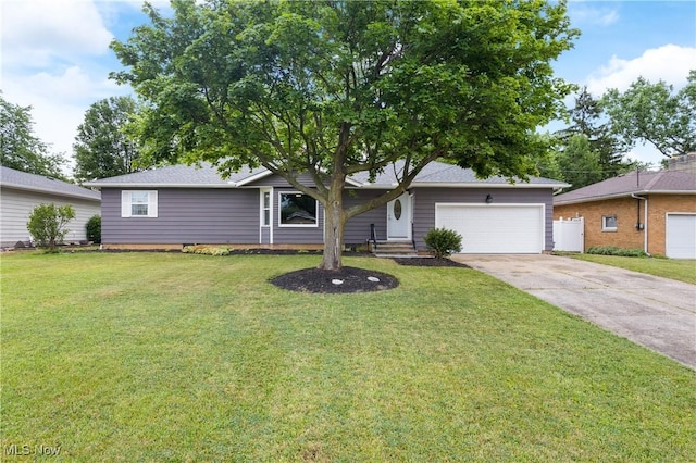 2601 Sherwood Dr, Lorain, OH 44053 - photo 2