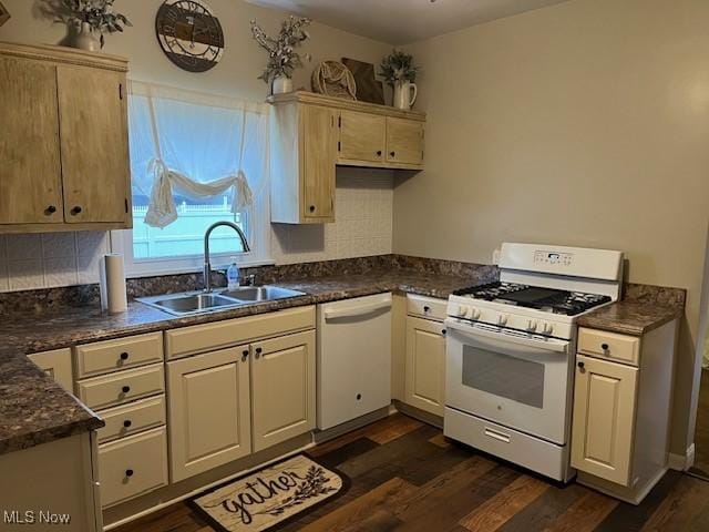 131 Martha St, Yorkville, OH 43971 - photo 5
